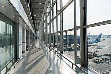 《最终幻想15》全球累计销量突破1000万 官方发文感谢玩家